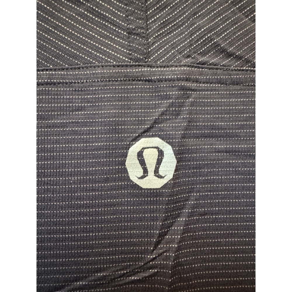Lululemon Grey Black Short Sleeve‎ Active Workout Yoga Top Men's Sz L - Picture 3 of 3